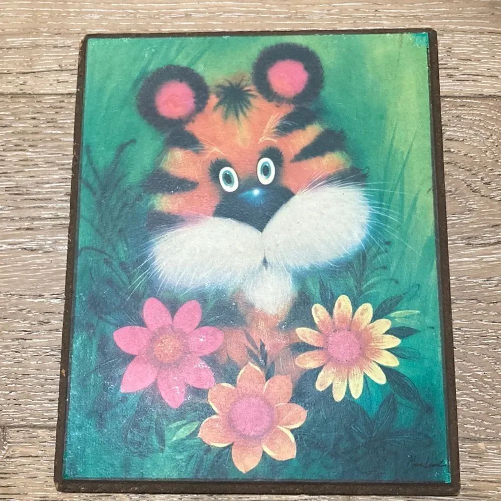 Vintage 1973 big eyes MacLeod tiger picture on wood